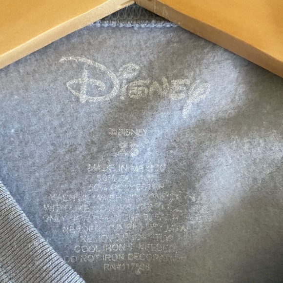 DISNEY LOLA & STITCH Crewneck Supersoft Graphic Pullover Sweatshirt Size XS - Picture 5 of 5